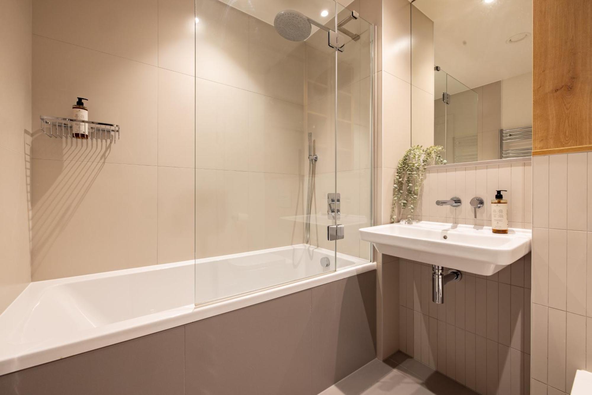 Charles Hope London Croydon Apartment Bagian luar foto