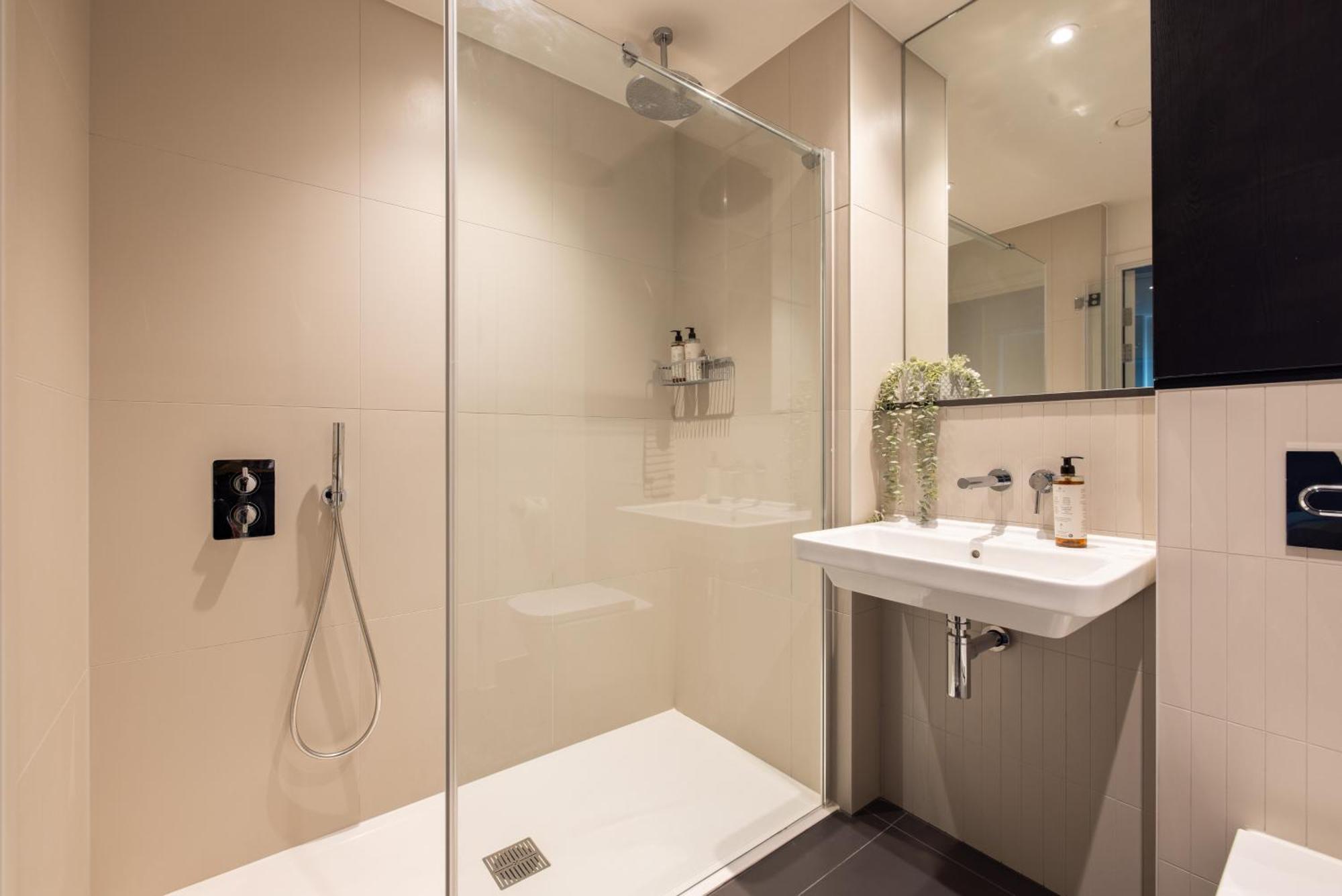 Charles Hope London Croydon Apartment Bagian luar foto
